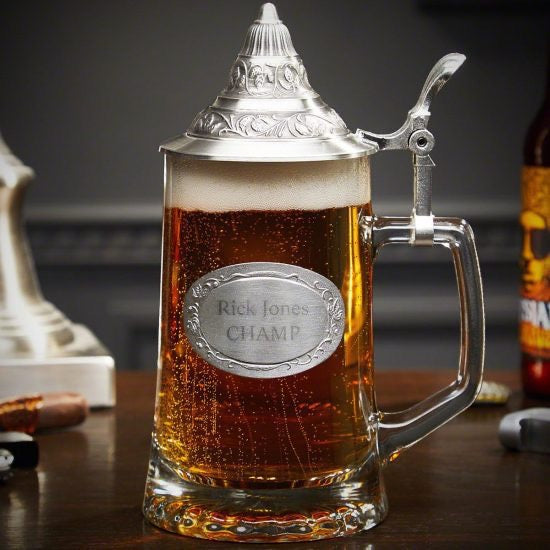 https://www.homewetbar.com/blog/wp-content/uploads/2019/10/7509-personalized-glass-beer-stein-with-pewter-emblem-550x550.jpg