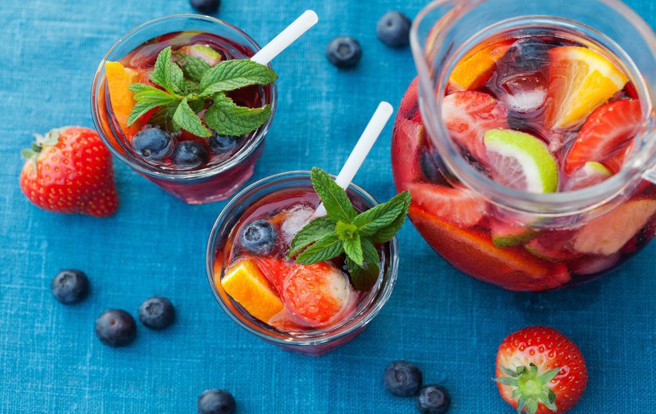 Summer Cocktails to Get You Through Your Next Family Reunion - HomeWetBar