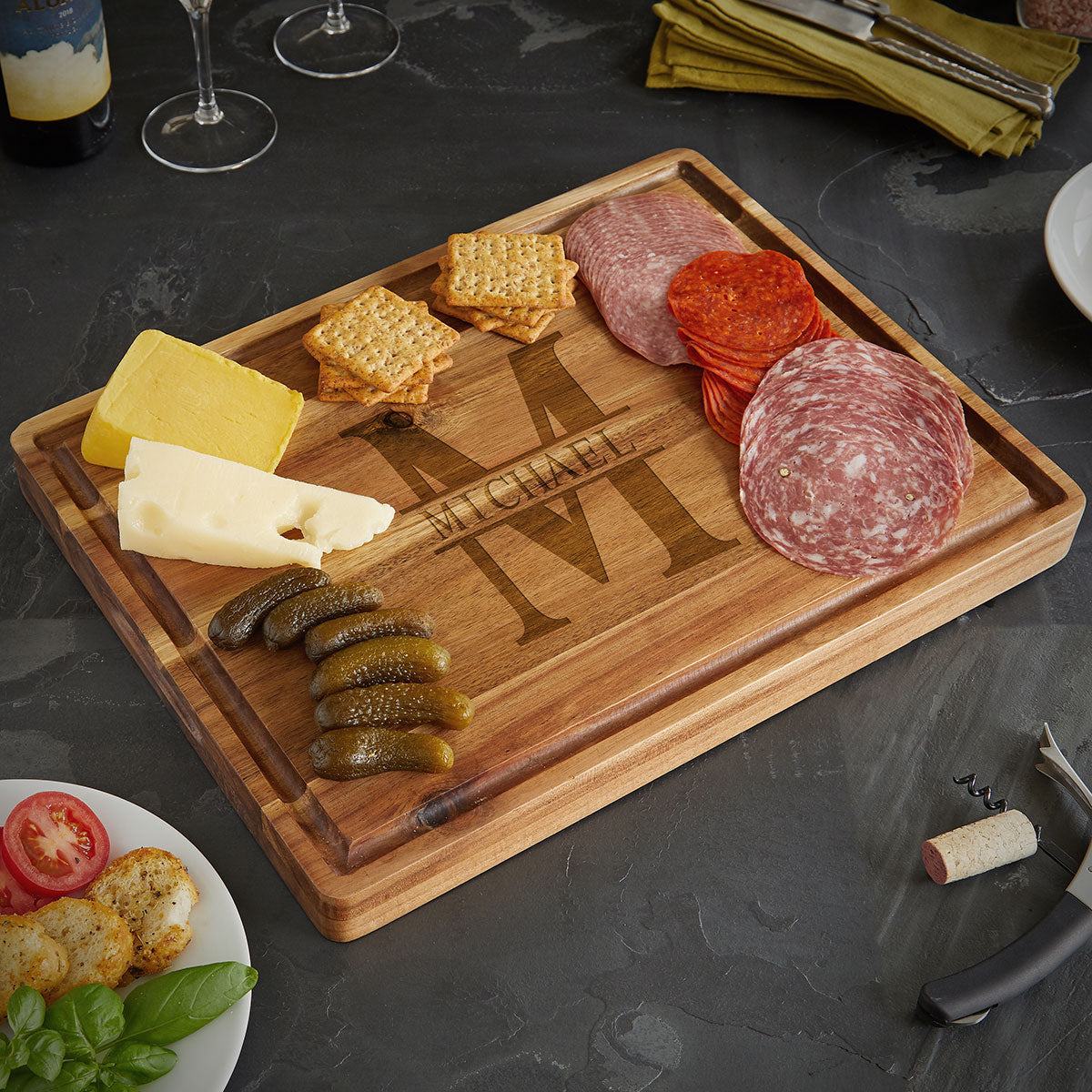 Personalized Acacia Charcuterie Board w Juice Groove (1.5in Thick)