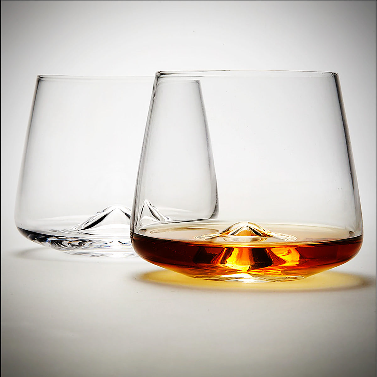 Saxton Aerating Whiskey Glass