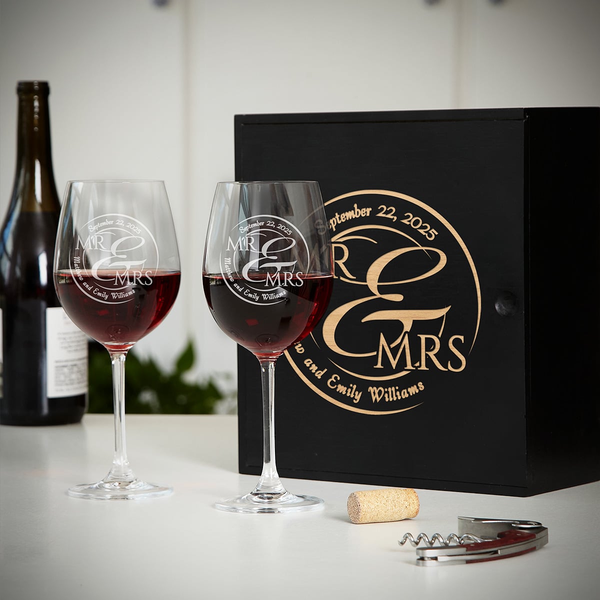 Pomerol Custom Wine Gift Box with Engraved Wine Glasses