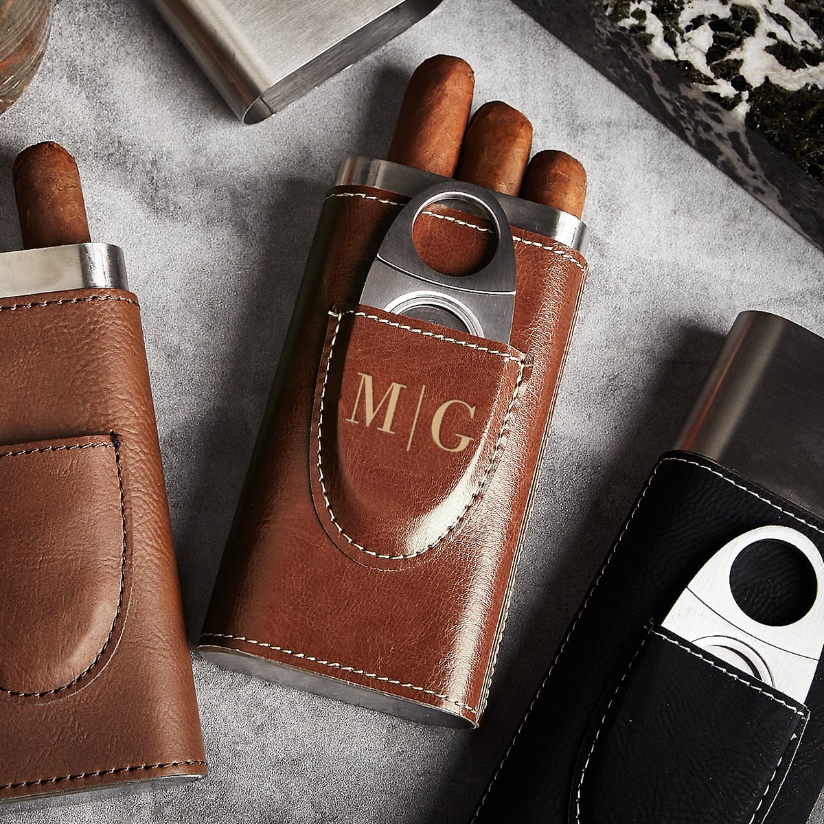 Custom Cigar Travel Case with Cigar Cutter