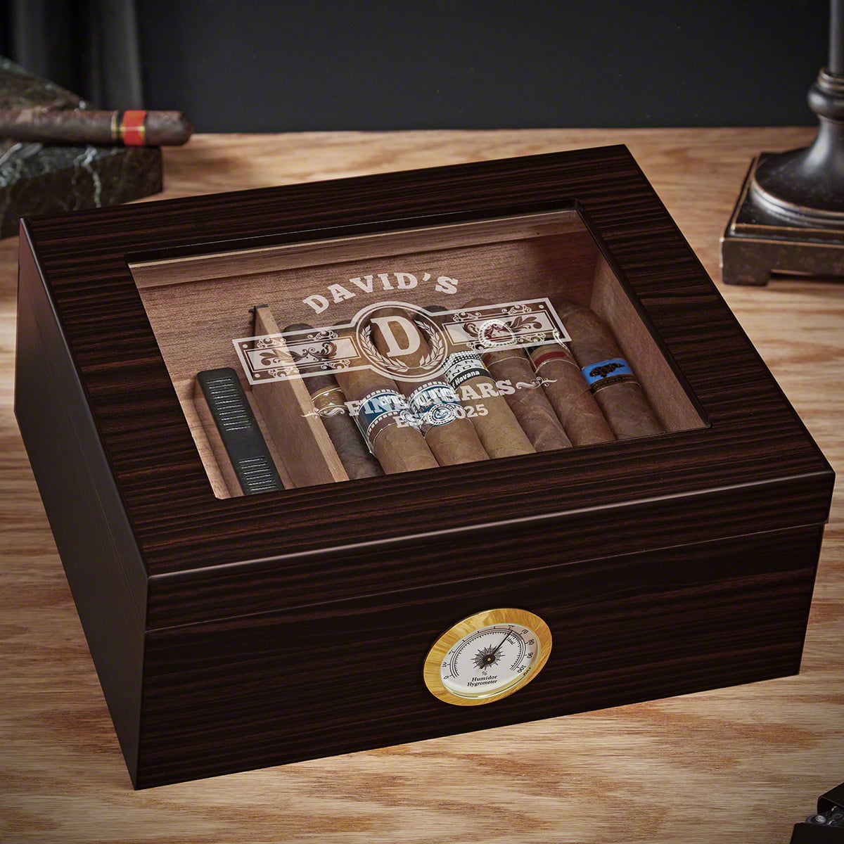 Cigar shops Aficionado Geelong Premiers Footy Engraved Cigar Humidor - Design #2