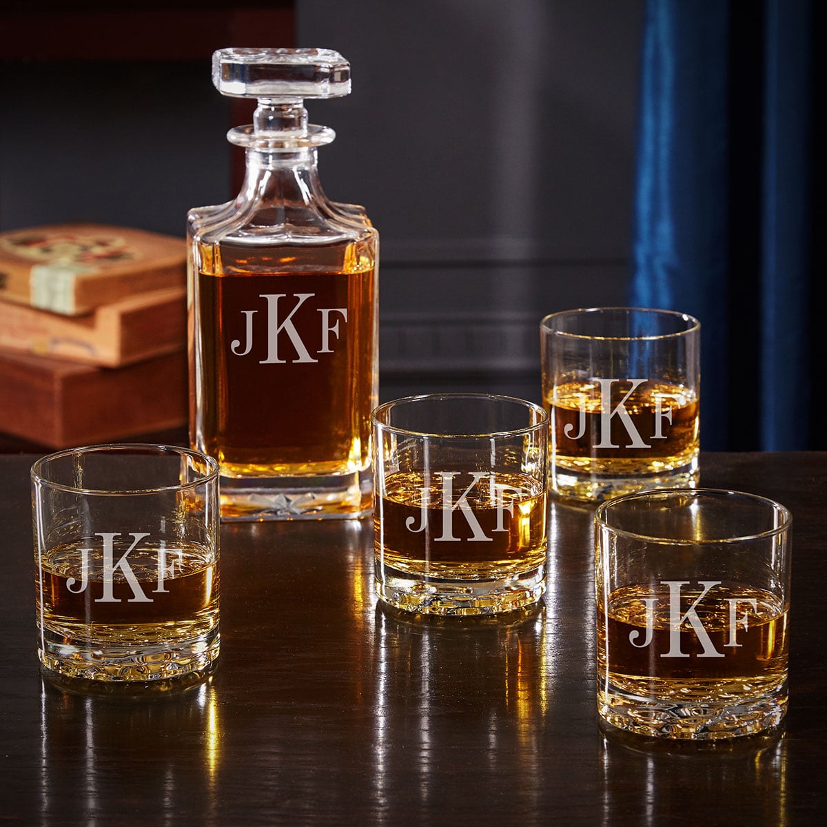 Whiskey Decanter Set with 4 Whiskey Glasses 