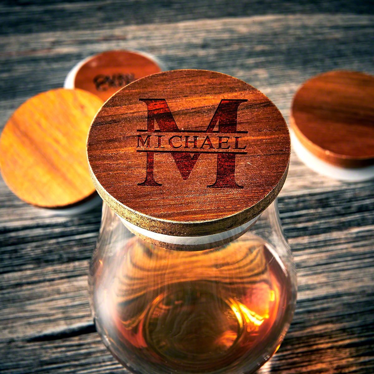 Custom Glencairn Whiskey Glass Lid with Single Initial