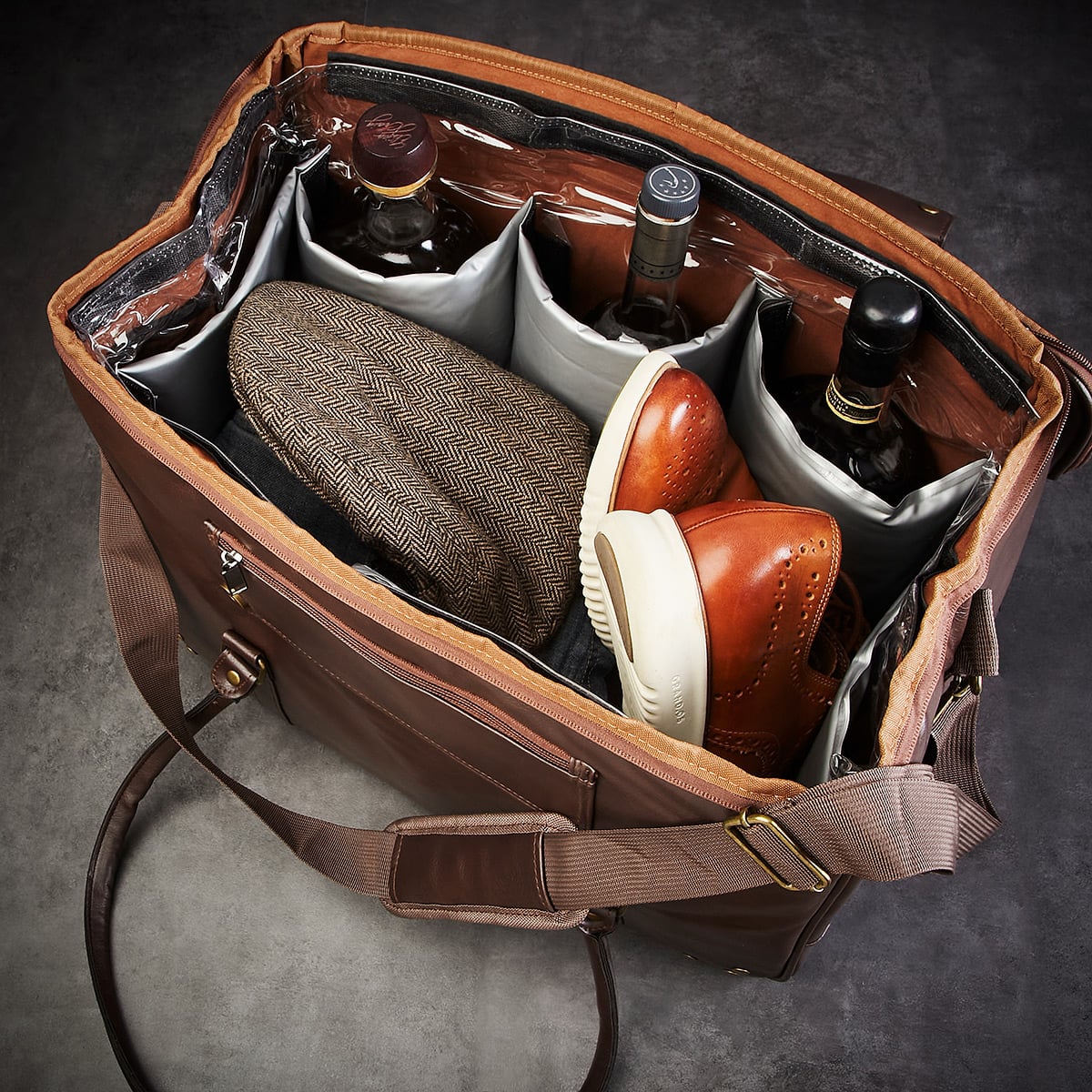 Graham Weekender Bag - 6 Whiskey Bottle Carrier - Whiskey Gift for Men