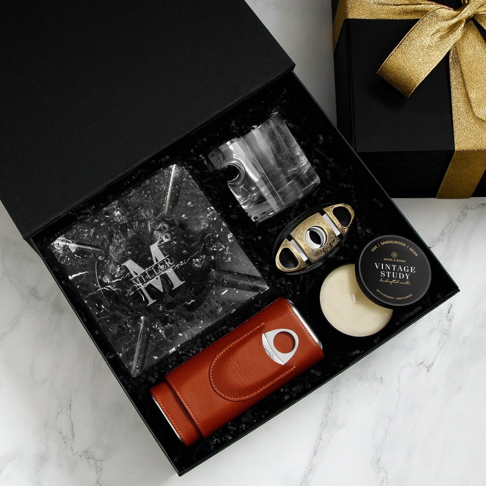 Luxury Cigar Gift Set with Reddington Guillotine Cigar Cutter