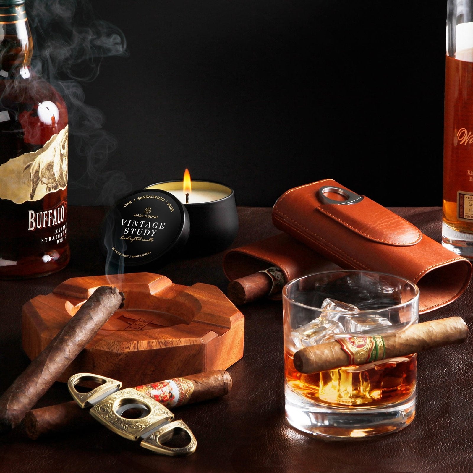 Luxury Cigar Gift Set with Reddington Guillotine Cigar Cutter