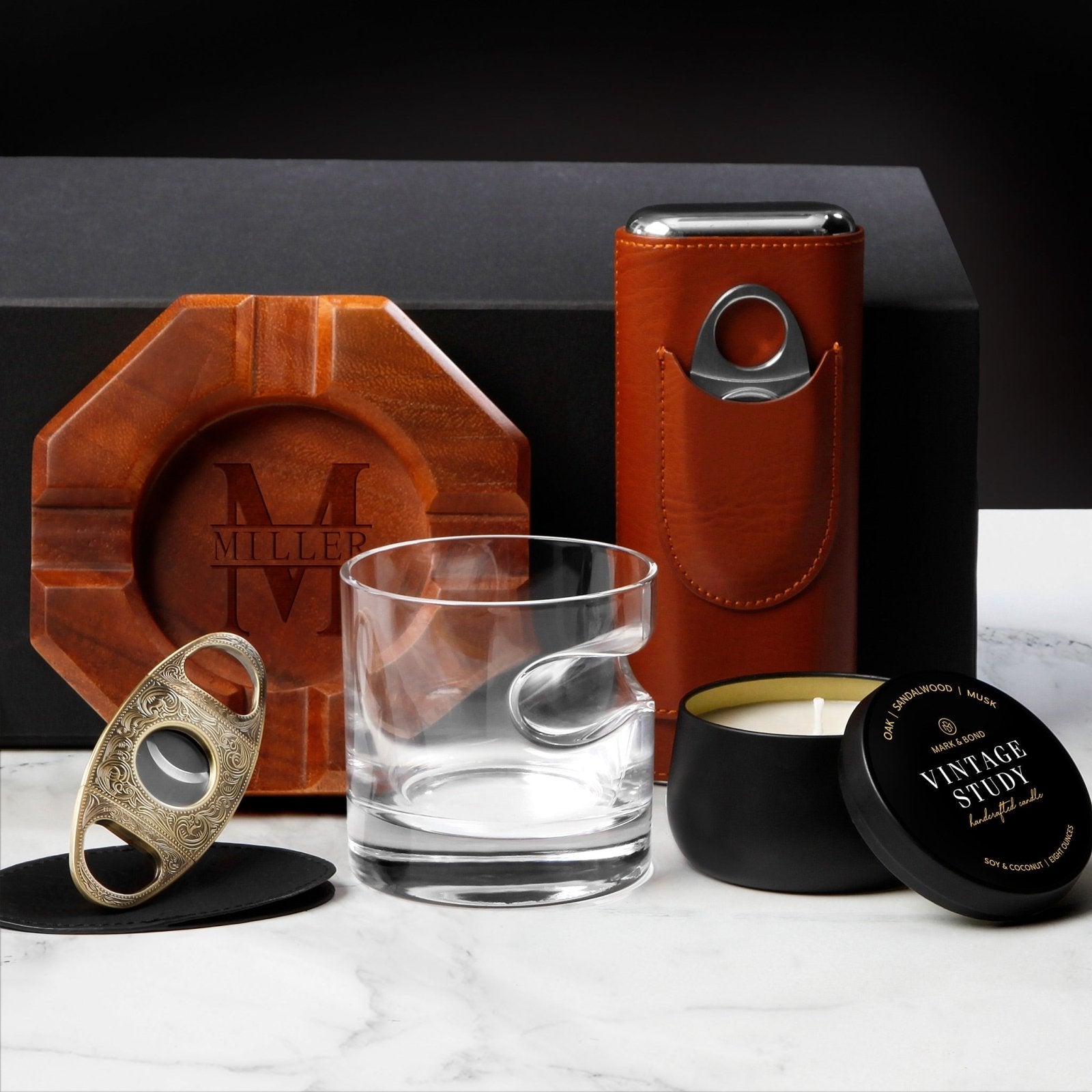 Luxury Cigar Gift Set with Reddington Guillotine Cigar Cutter