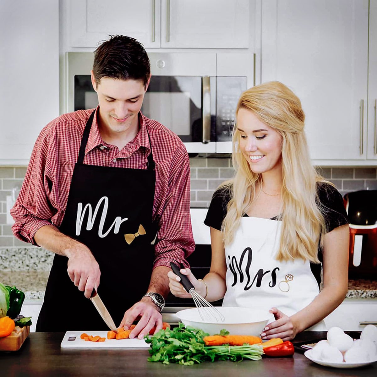 Mr. & Mrs. Aprons, Engagement Gift