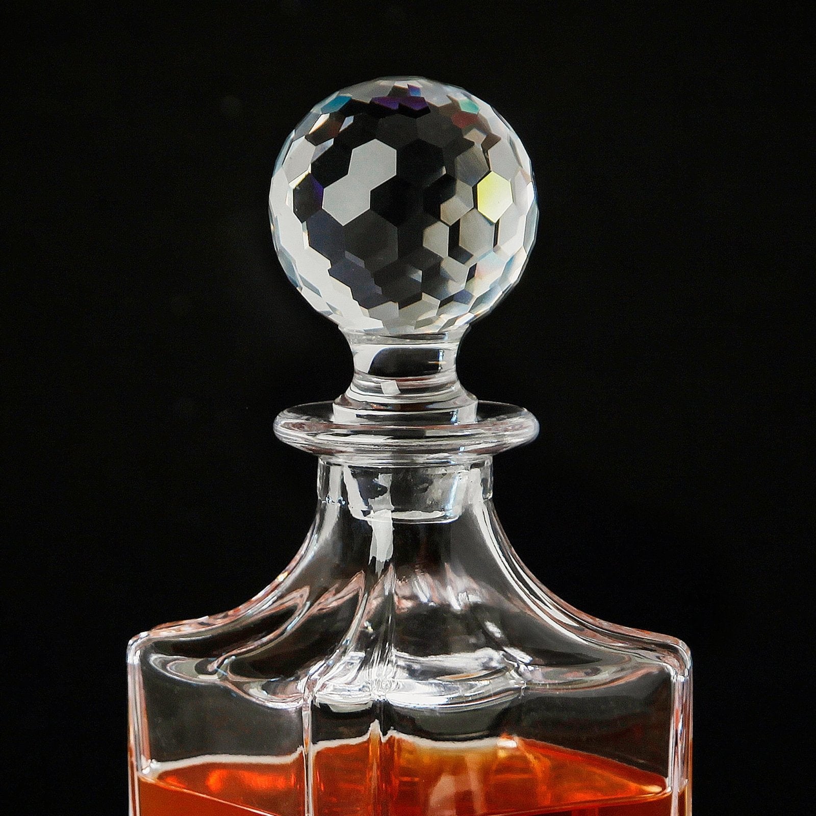 Par Excellence Custom Whiskey Decanter with Faceted Crystal Stopper