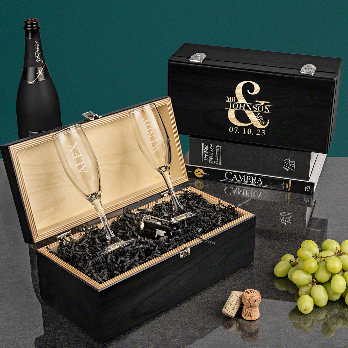 Engraved Champagne Gift Box 4pc - Ebony Box