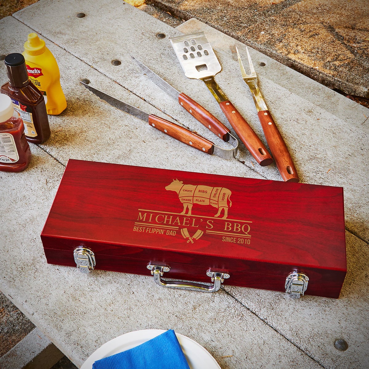 Personalized Set of Grilling Tools