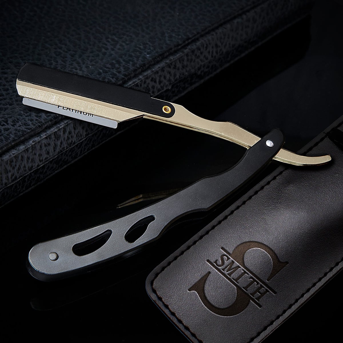 Benton Personalized Straight Razor Kit with Travel Pouch