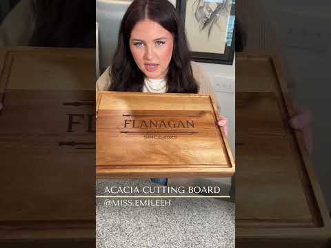 Acacia Personalized Cutting Board (1.5in Thick)